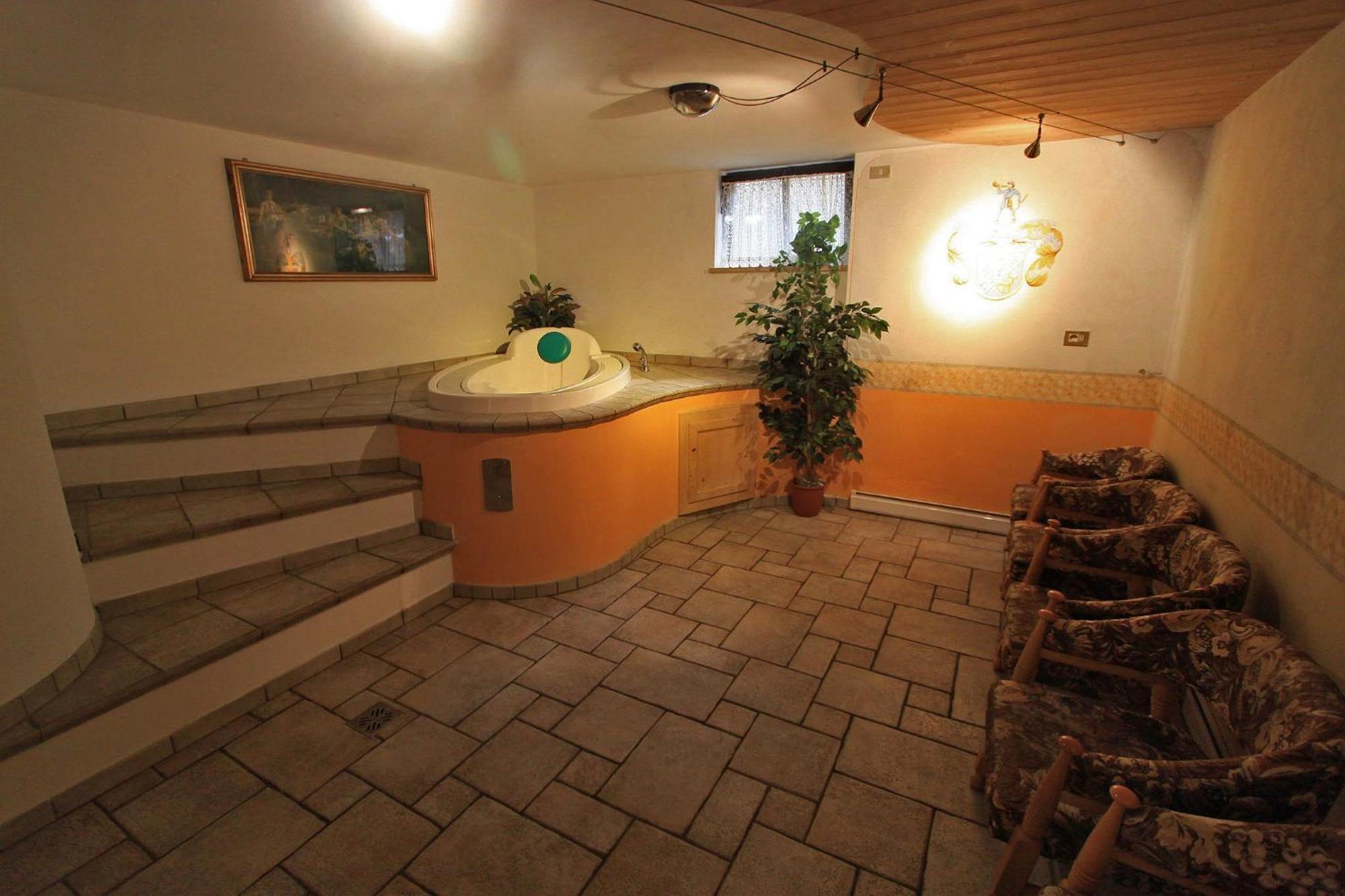 Hotel San Giovanni Vigo di Fassa Extérieur photo