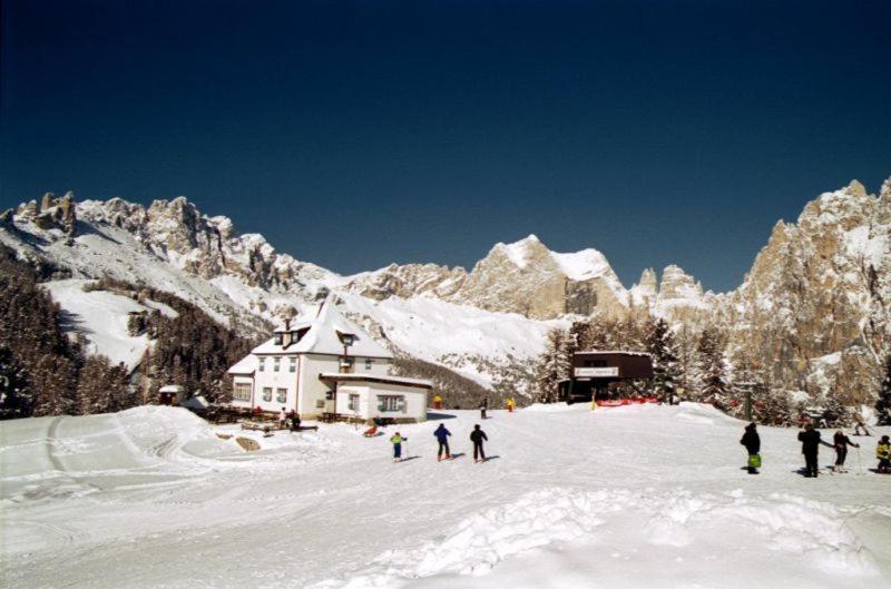 Hotel San Giovanni Vigo di Fassa Extérieur photo