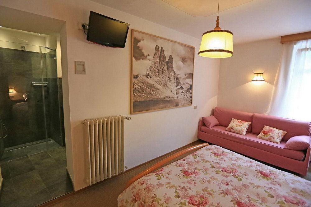 Hotel San Giovanni Vigo di Fassa Extérieur photo