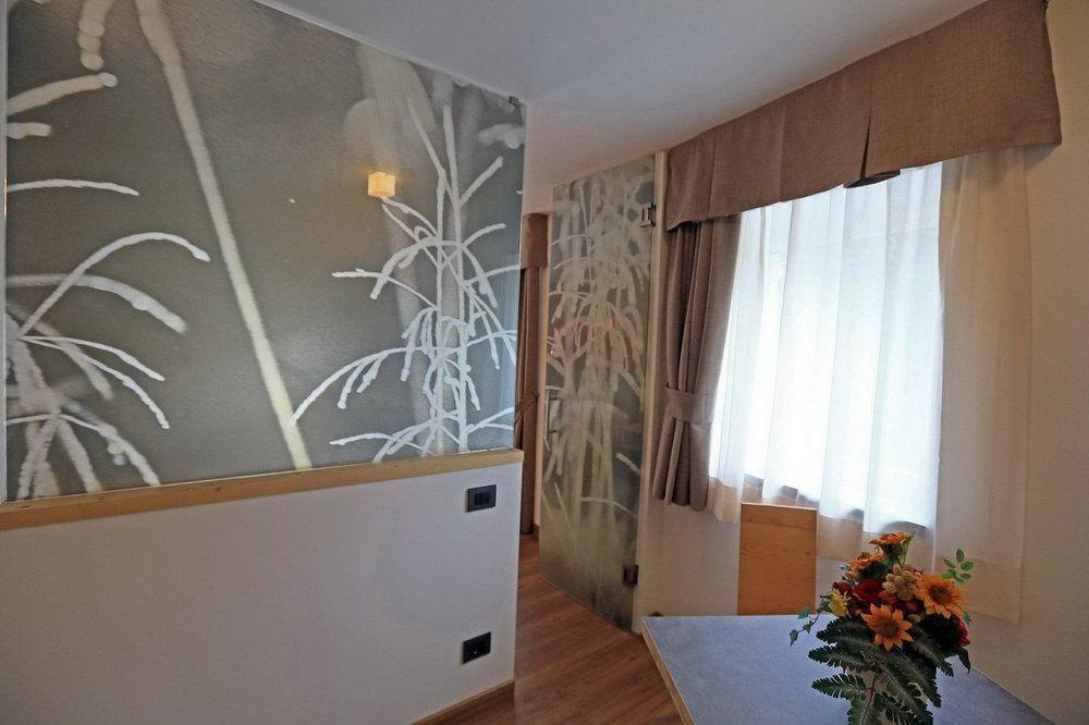 Hotel San Giovanni Vigo di Fassa Extérieur photo