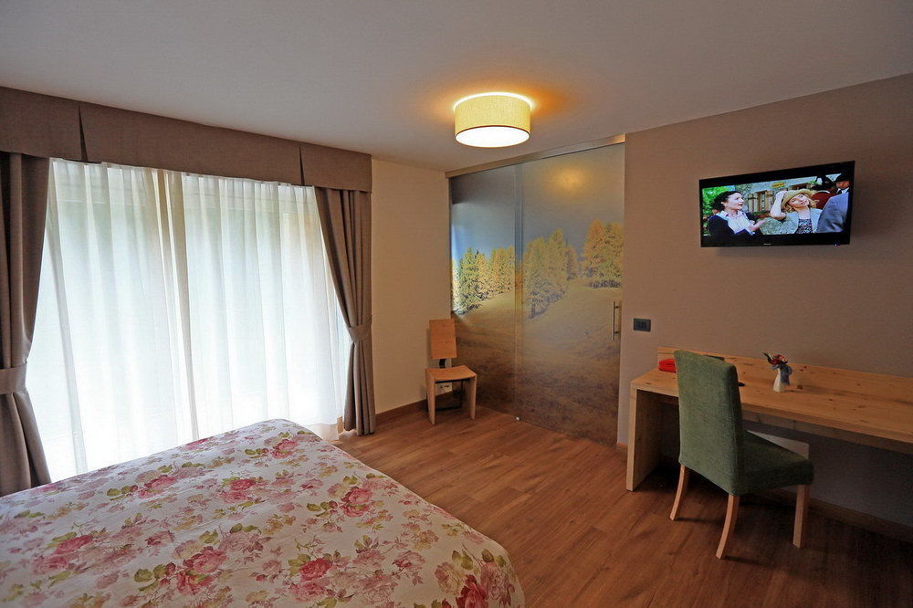 Hotel San Giovanni Vigo di Fassa Extérieur photo