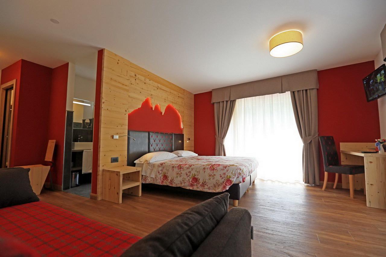 Hotel San Giovanni Vigo di Fassa Extérieur photo